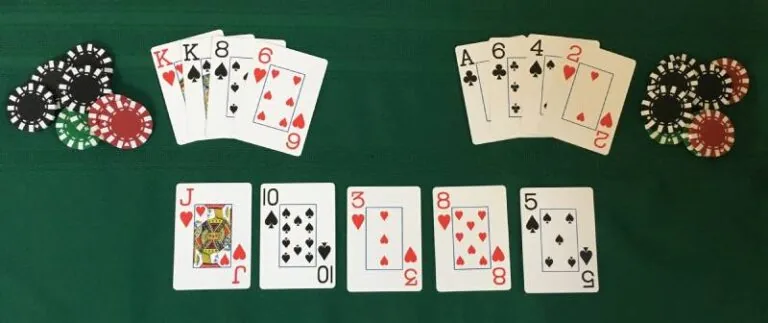 Luật Chơi Omaha Poker – Hướng Dẫn Chi Tiết Từ A Đến Z 12 Luật Chơi Omaha Poker – Hướng Dẫn Chi Tiết Từ A Đến Z